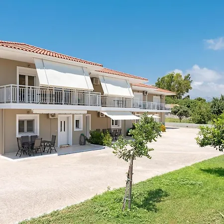 Appartement Lagadi 7 *