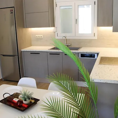 Lagadi 7 Appartement *